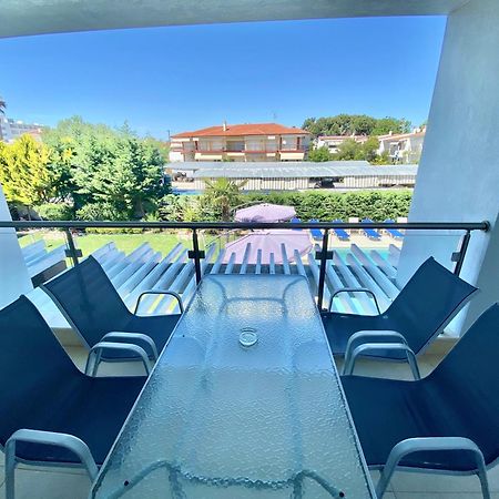 Ellinfos Aparthotel Chaniotis Dış mekan fotoğraf