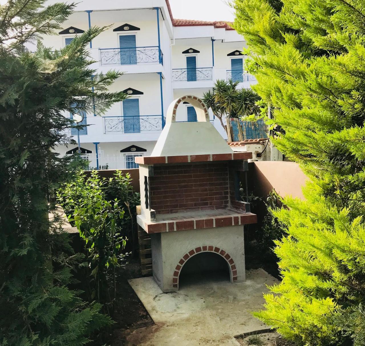 Ellinfos Aparthotel Chaniotis Dış mekan fotoğraf